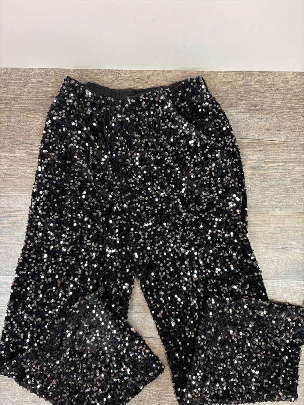 Avec Les Filles High Waist Black Sequin Ankle Jogger Pants Size Small